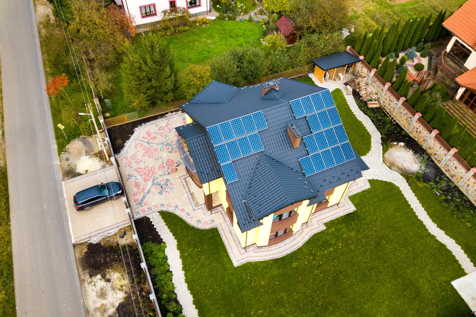 Residência com energia solar SunnyHUB